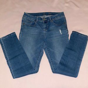 SO Light Wash Skinny Jeans, 11